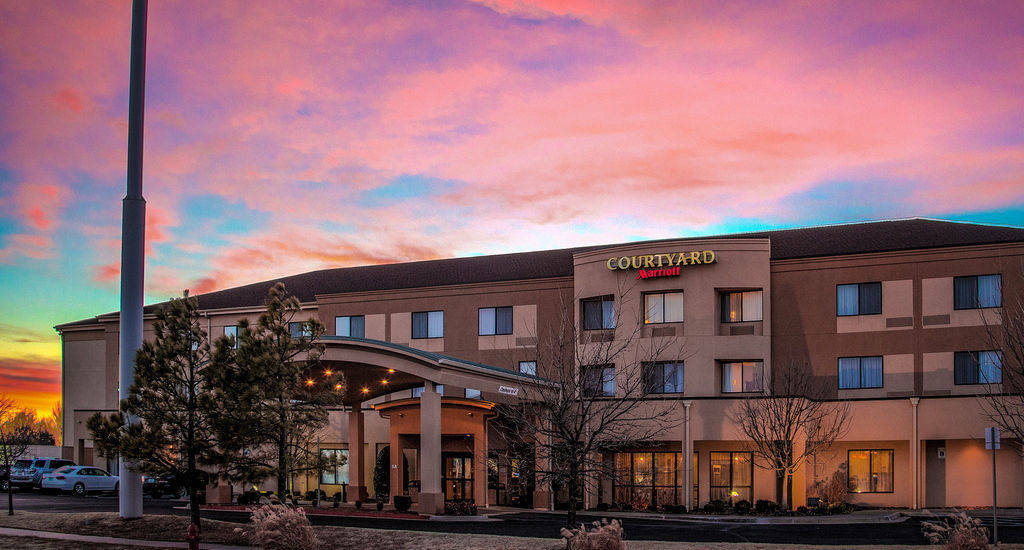 Courtyard By Marriott Norman Hotel Exterior photo